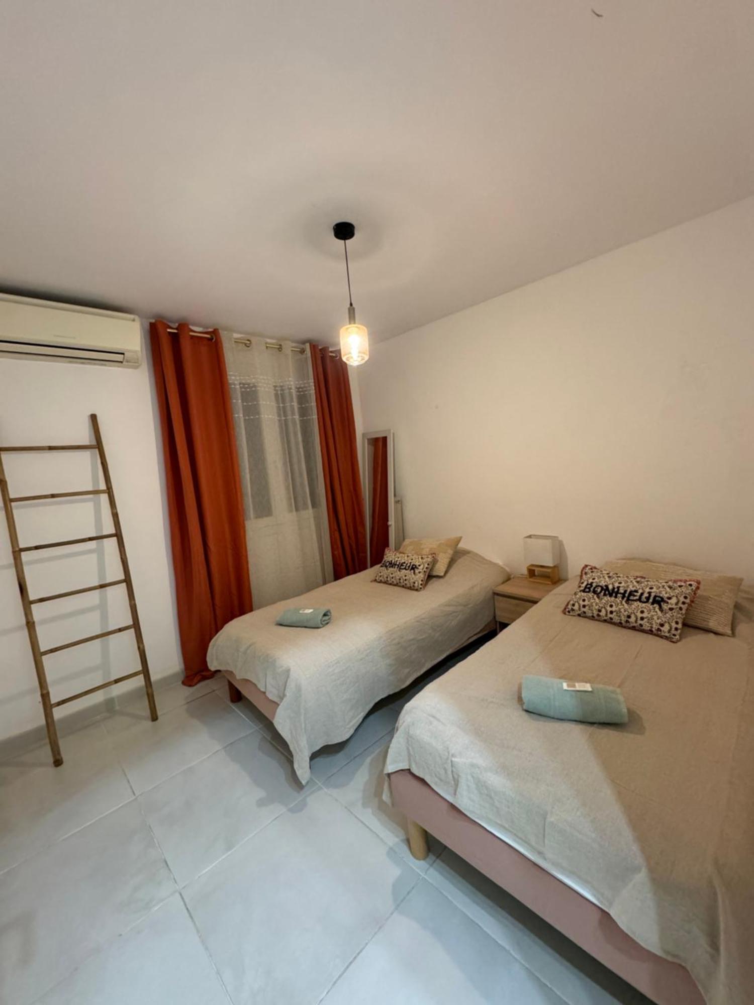 Maison 3Chambres ,Climatisee Nîmes Exteriér fotografie